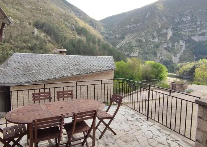 De La Bateliere * La Malène